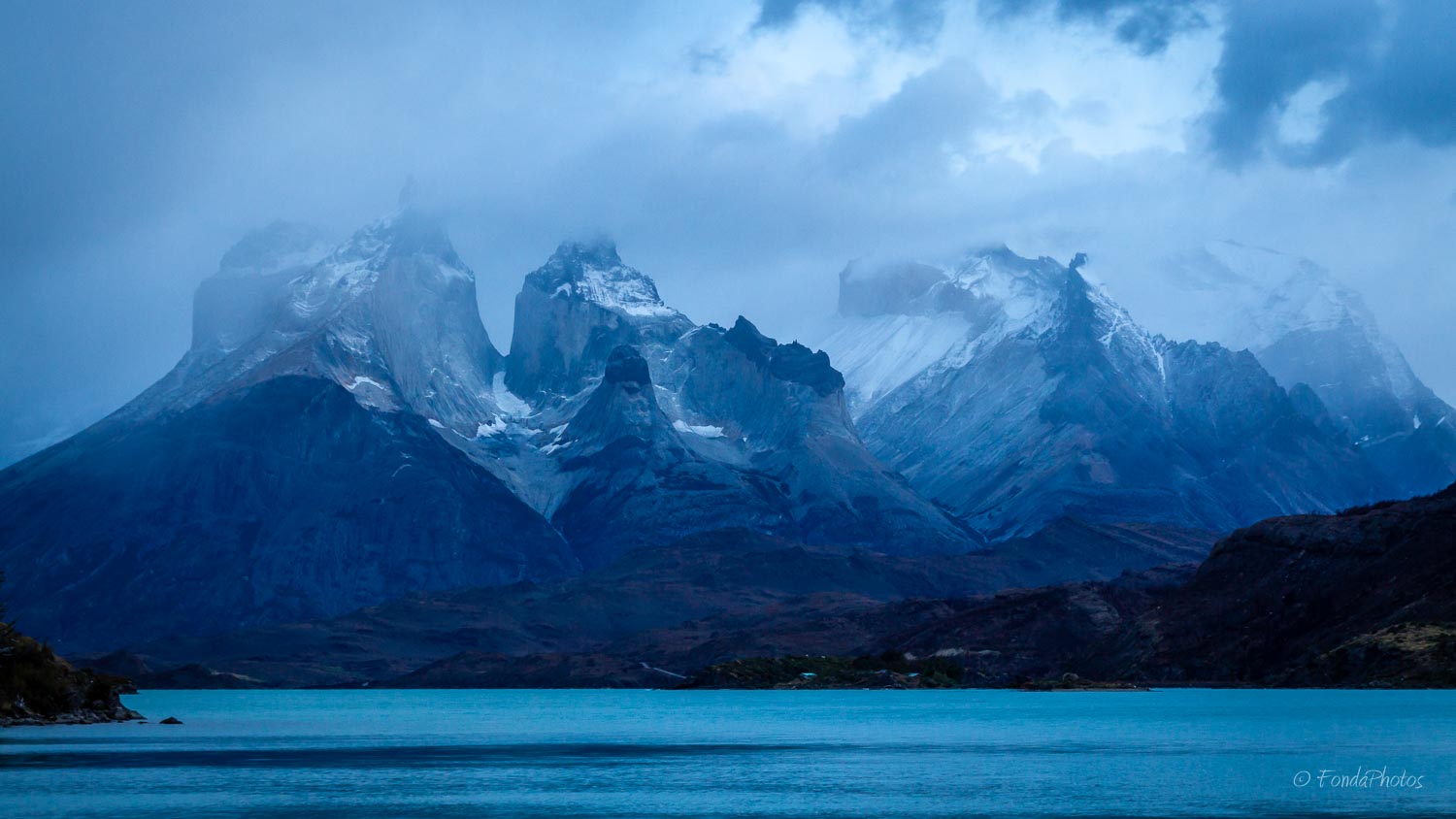 IMG_7045.jpg Lago Pehoé, Torres del Paine