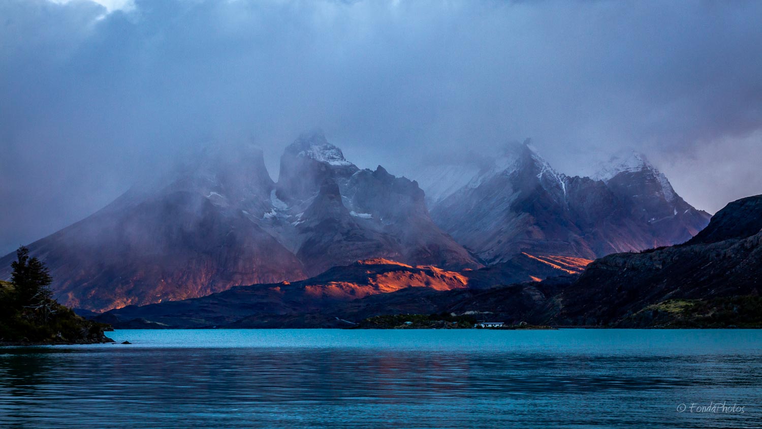 IMG_7069.jpg Lago Pehoé, Torres del Paine