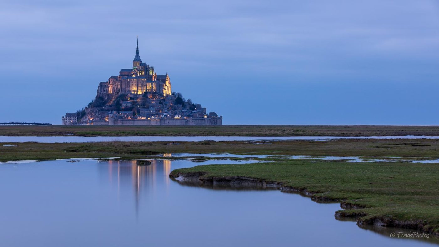 Mont-Saint-Michel, first lights with reflections