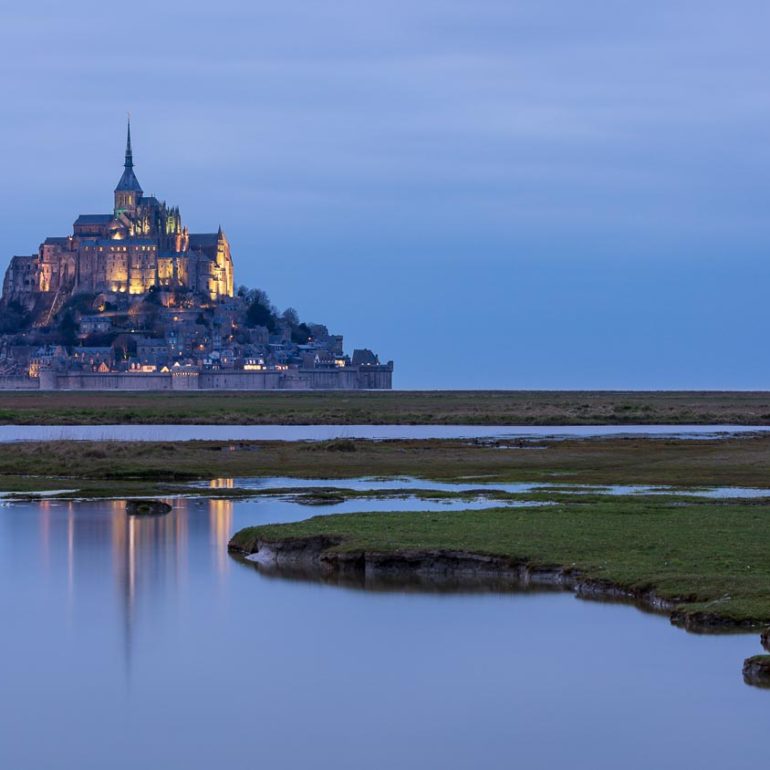 Mont-Saint-Michel, first lights with reflections