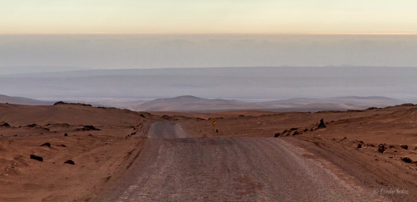 A760 west towards Patillos, Chile