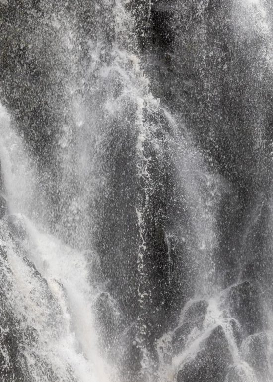 Old road bridge over Unapool Burn