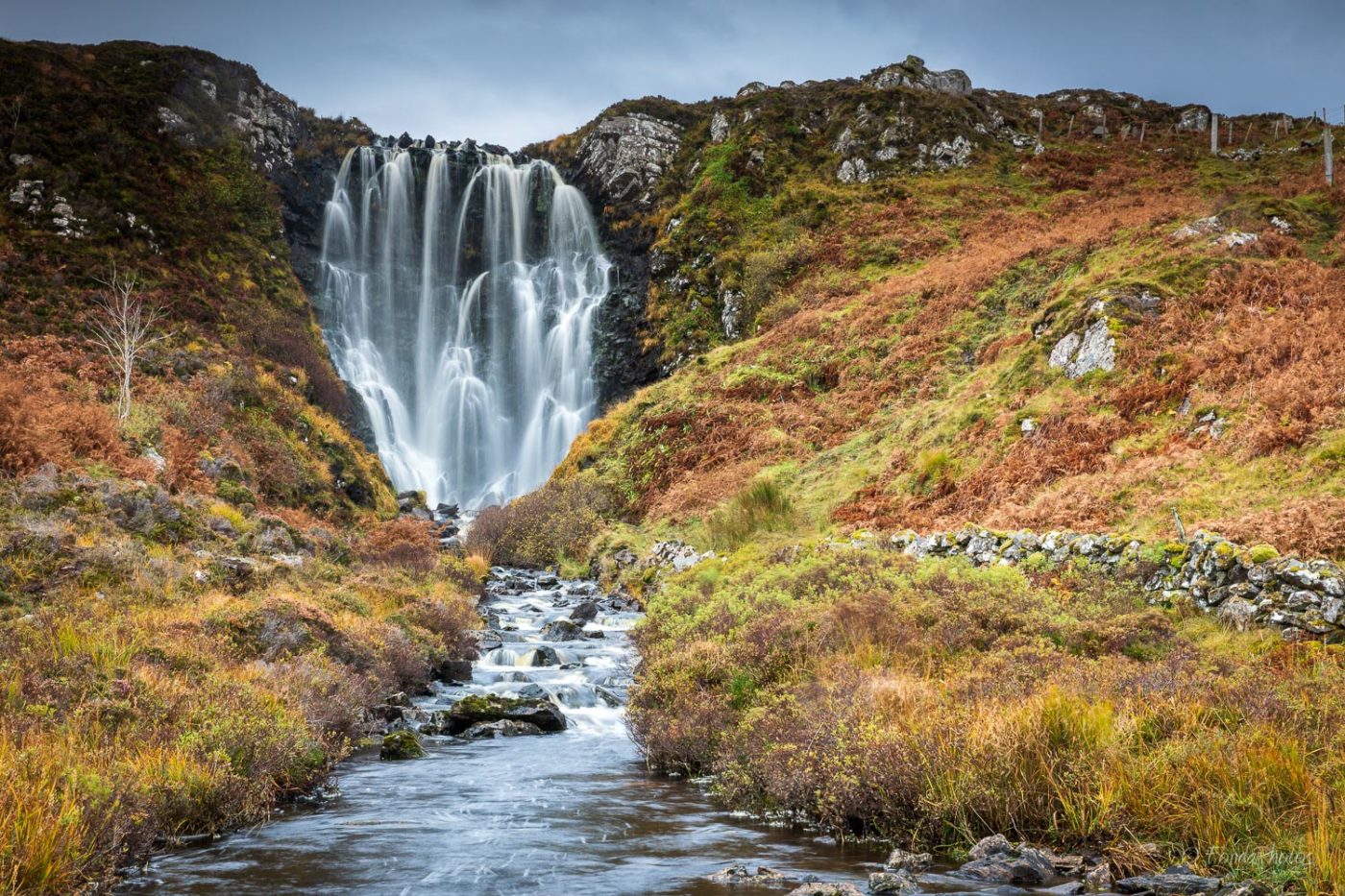 Old road bridge over Unapool Burn